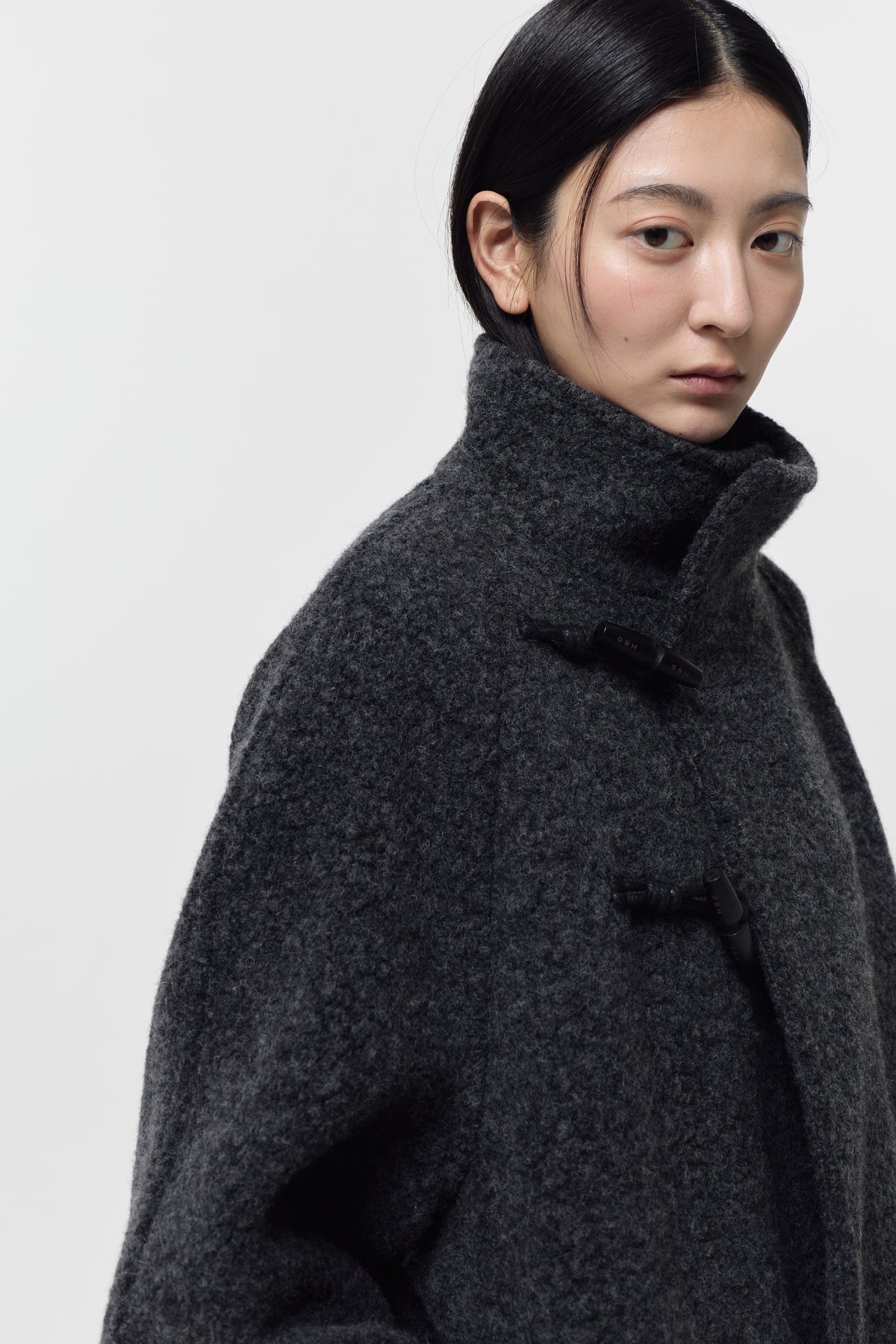 26FW HIGH-NECK TOGGLE COAT