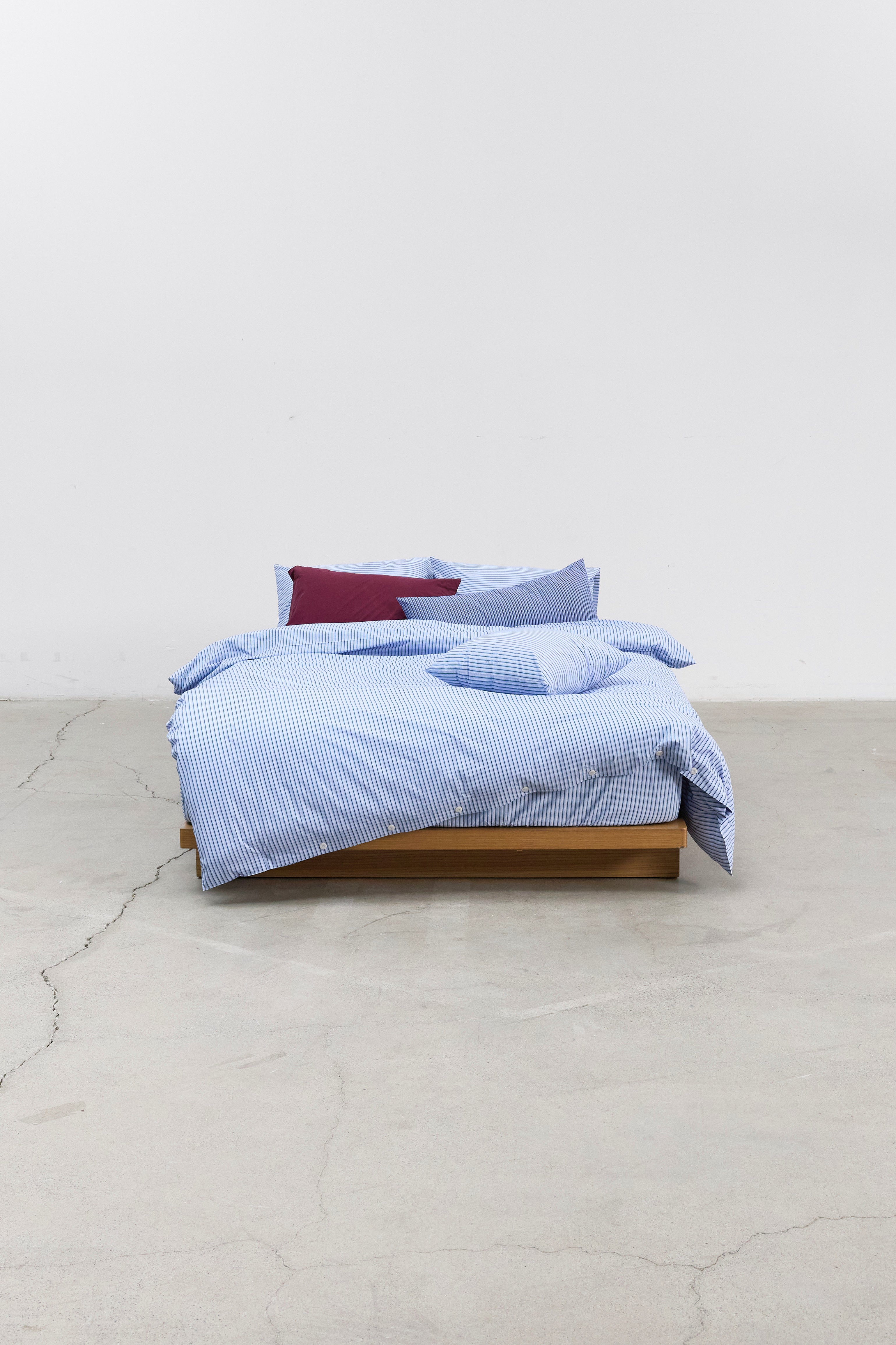 DUVET COVER - THIN STRIPE AQUA / 2 SIZES