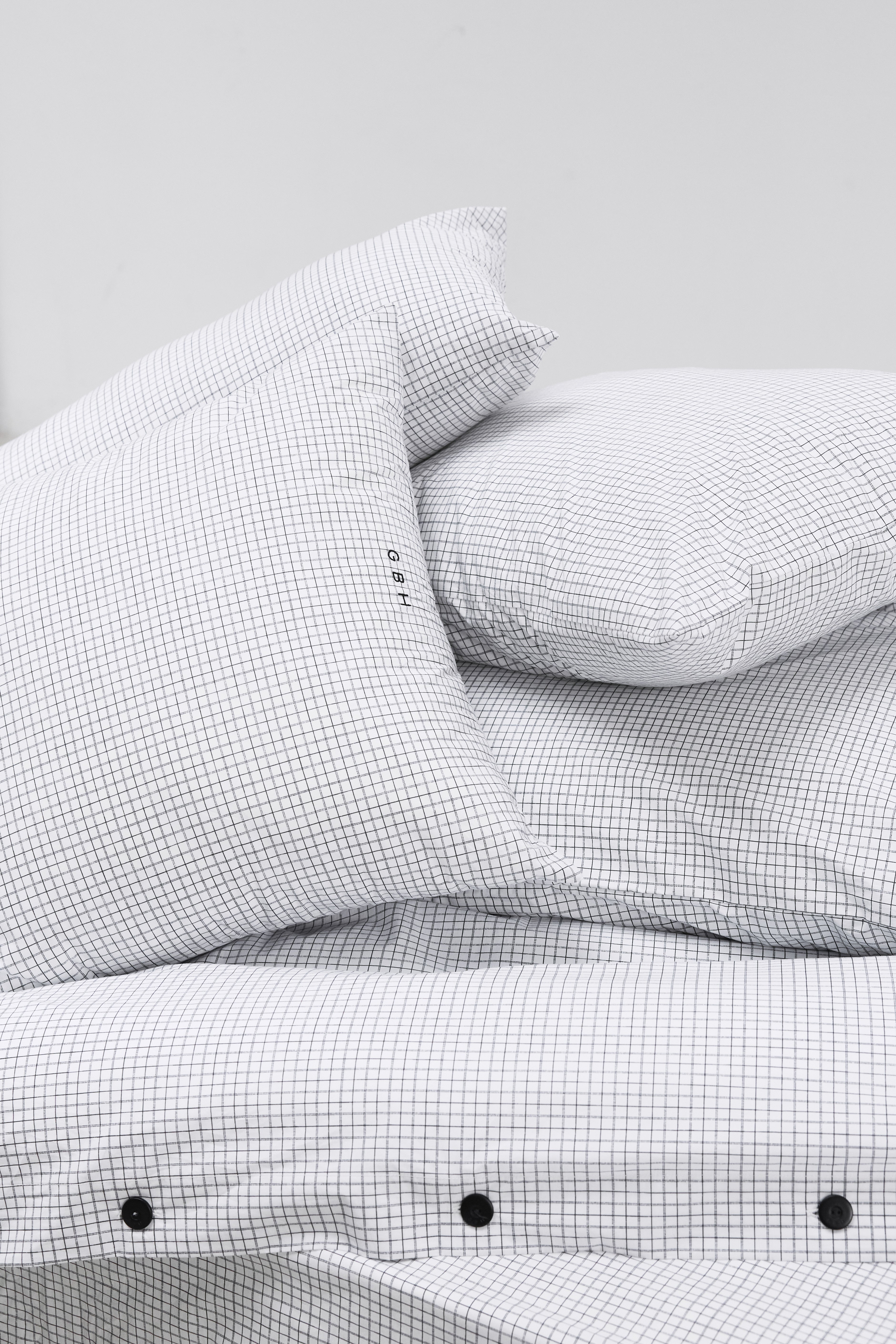 PILLOWCASE / 6 COLORS / 2 SIZES