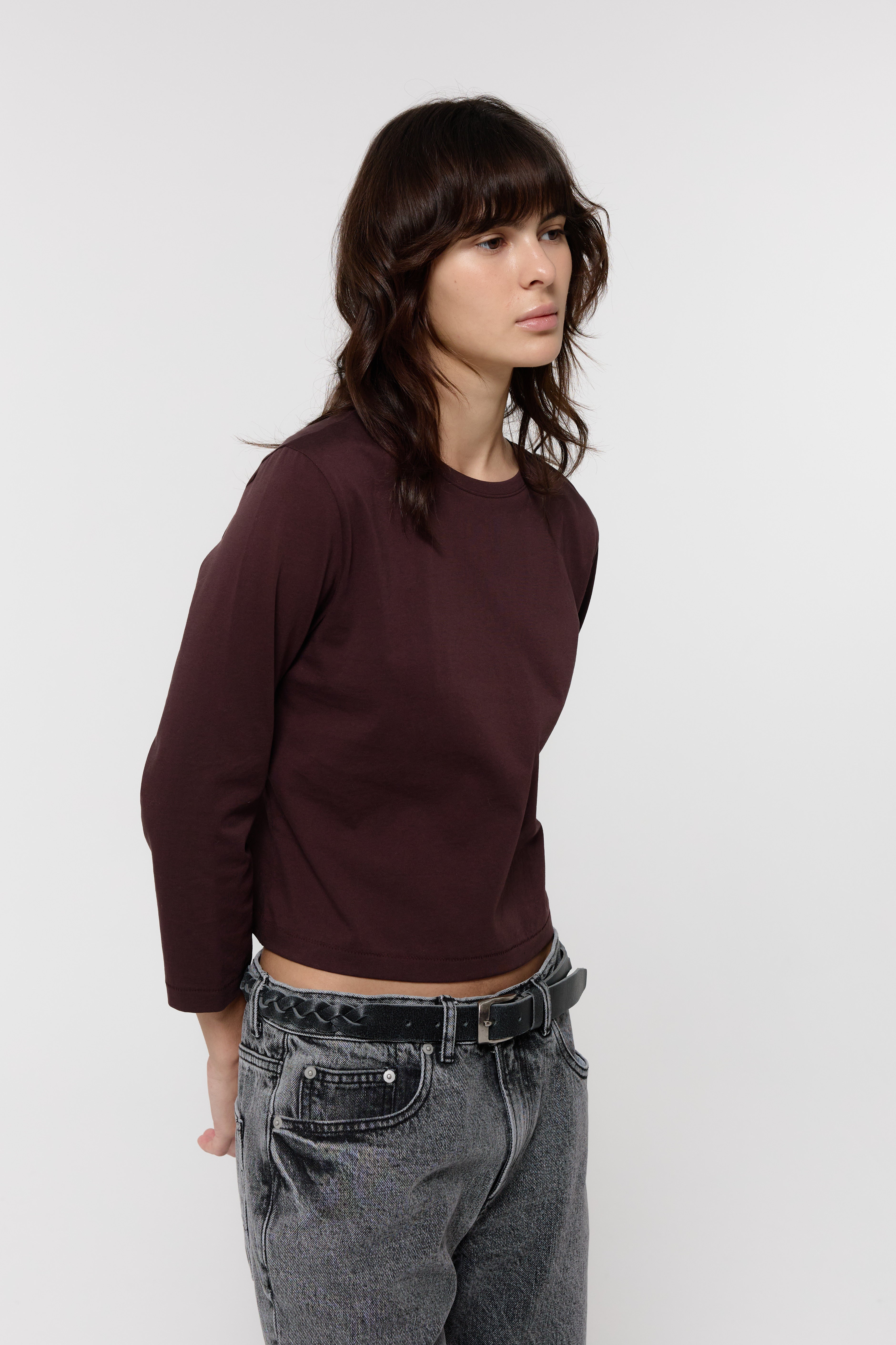 8 SINGLE STITCH TOP
