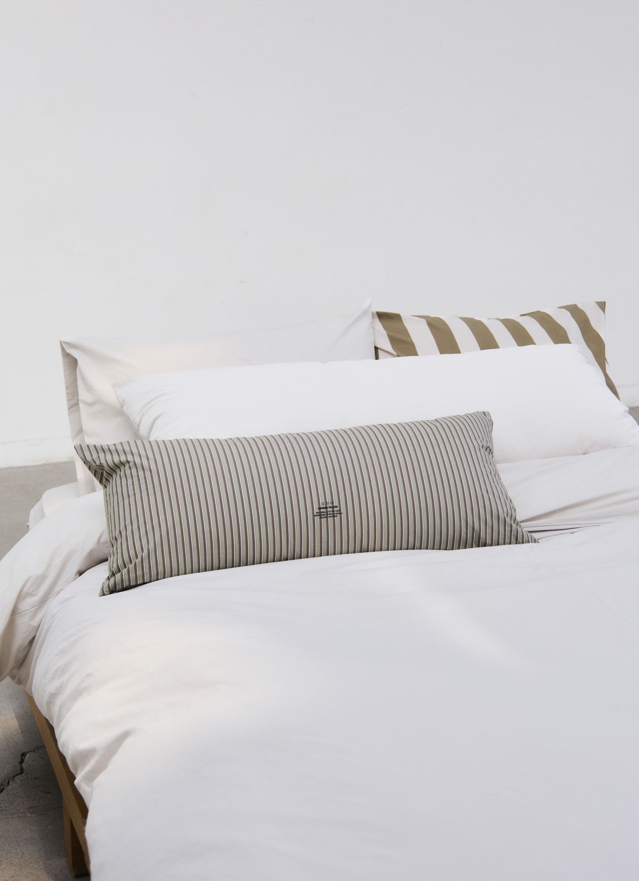 LONG PILLOWCASE / 2 COLORS
