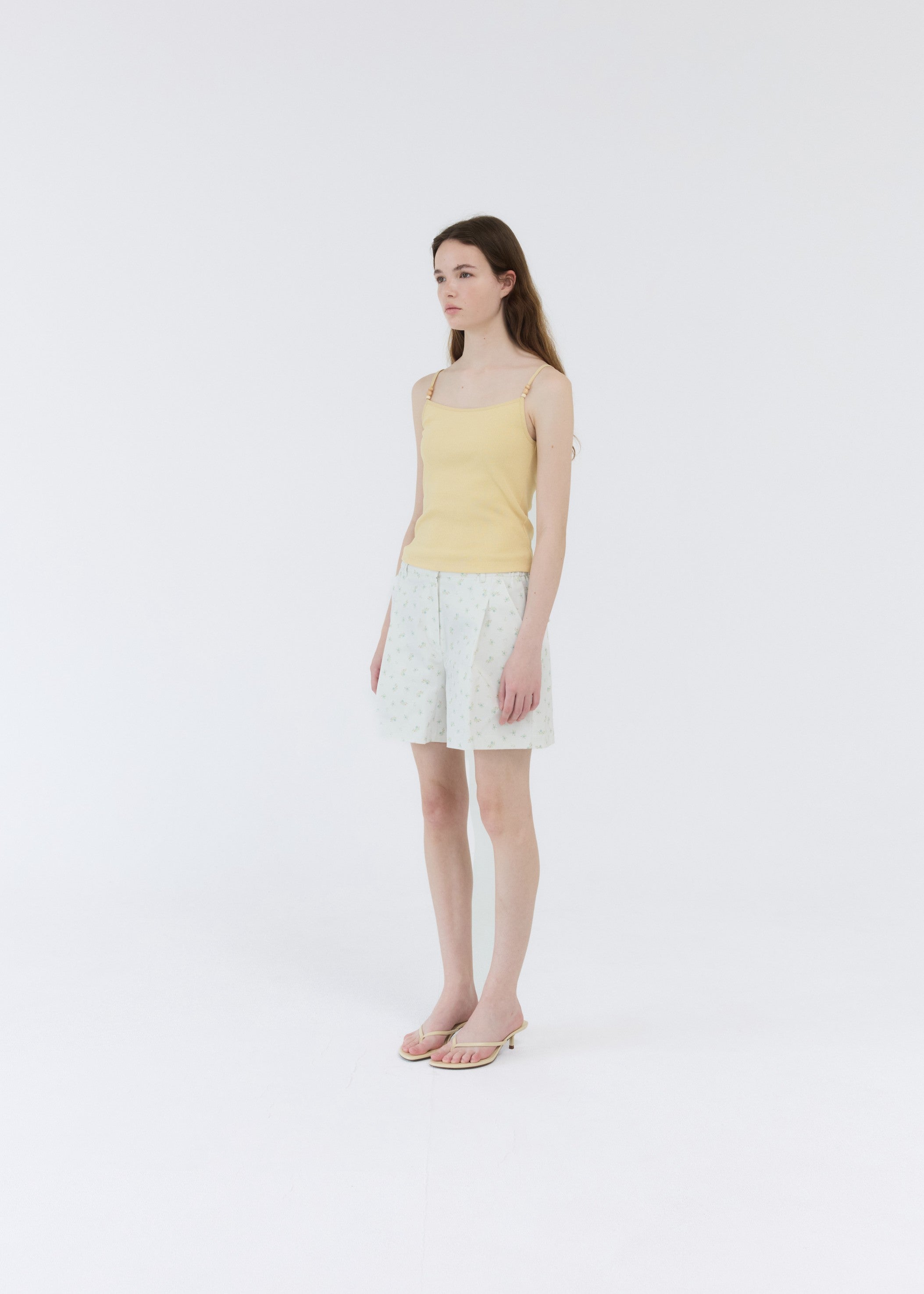 WOOD BEADS SLEEVELESS