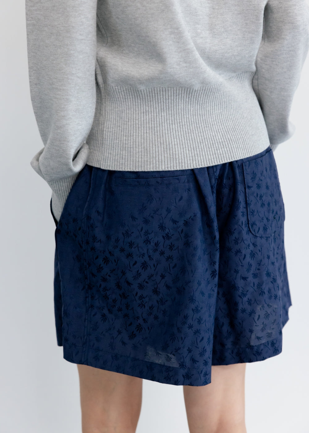 upload_20250124_APA3CD010CGFF_10_완_BUTTON CARDIGAN_COOL GREY_5.jpg