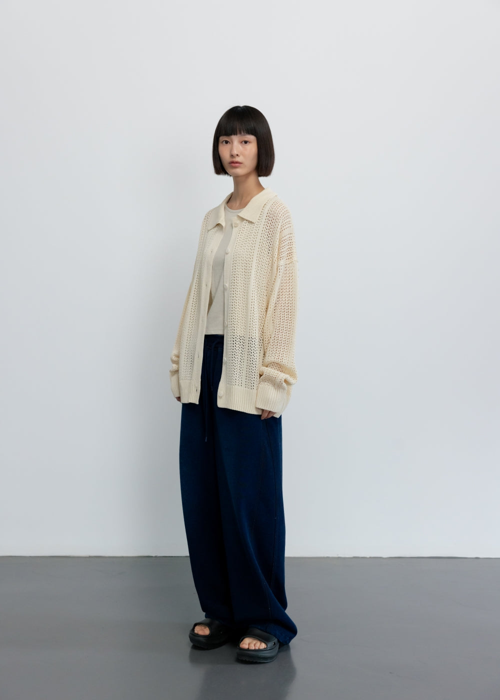 upload_20250124_APB1CD030CRFF_09_완_CROCHET OVER-FIT CARDIGAN_CREAM_3.jpg