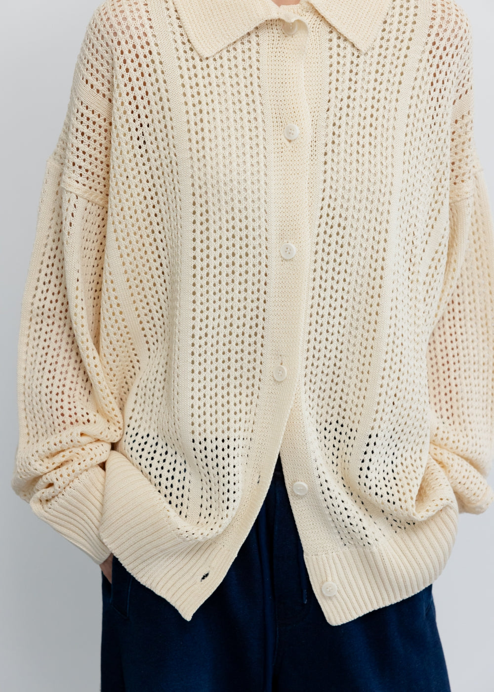 upload_20250124_APB1CD030CRFF_12_완_CROCHET OVER-FIT CARDIGAN_CREAM_6.jpg