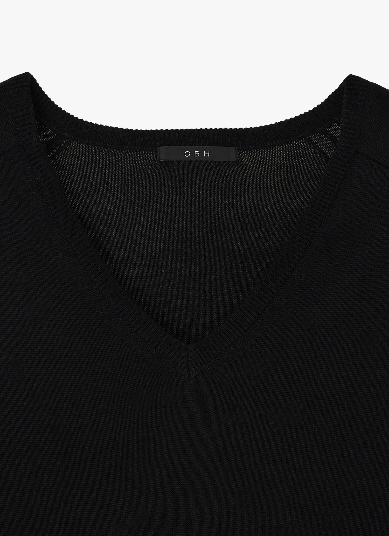 LOOSE V-NECK KNIT