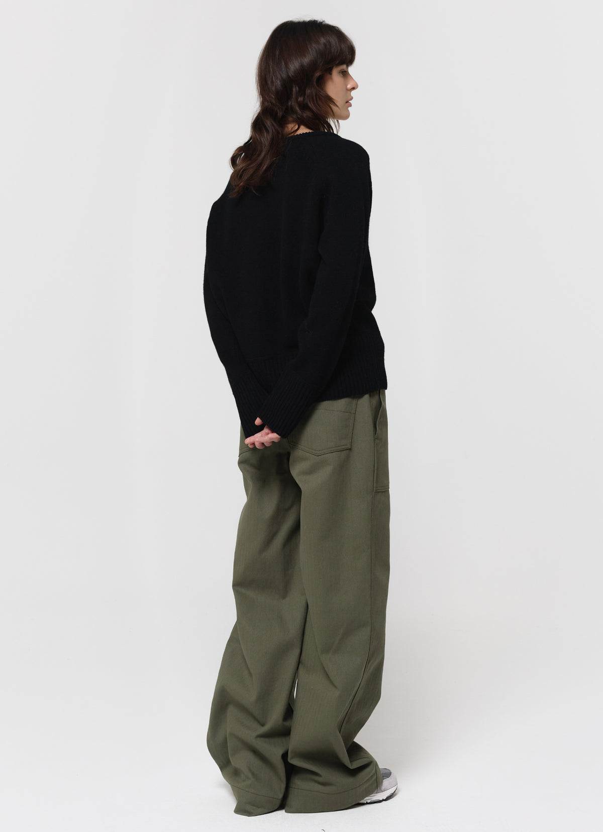 26FW WOOL V-NECK SWEATER