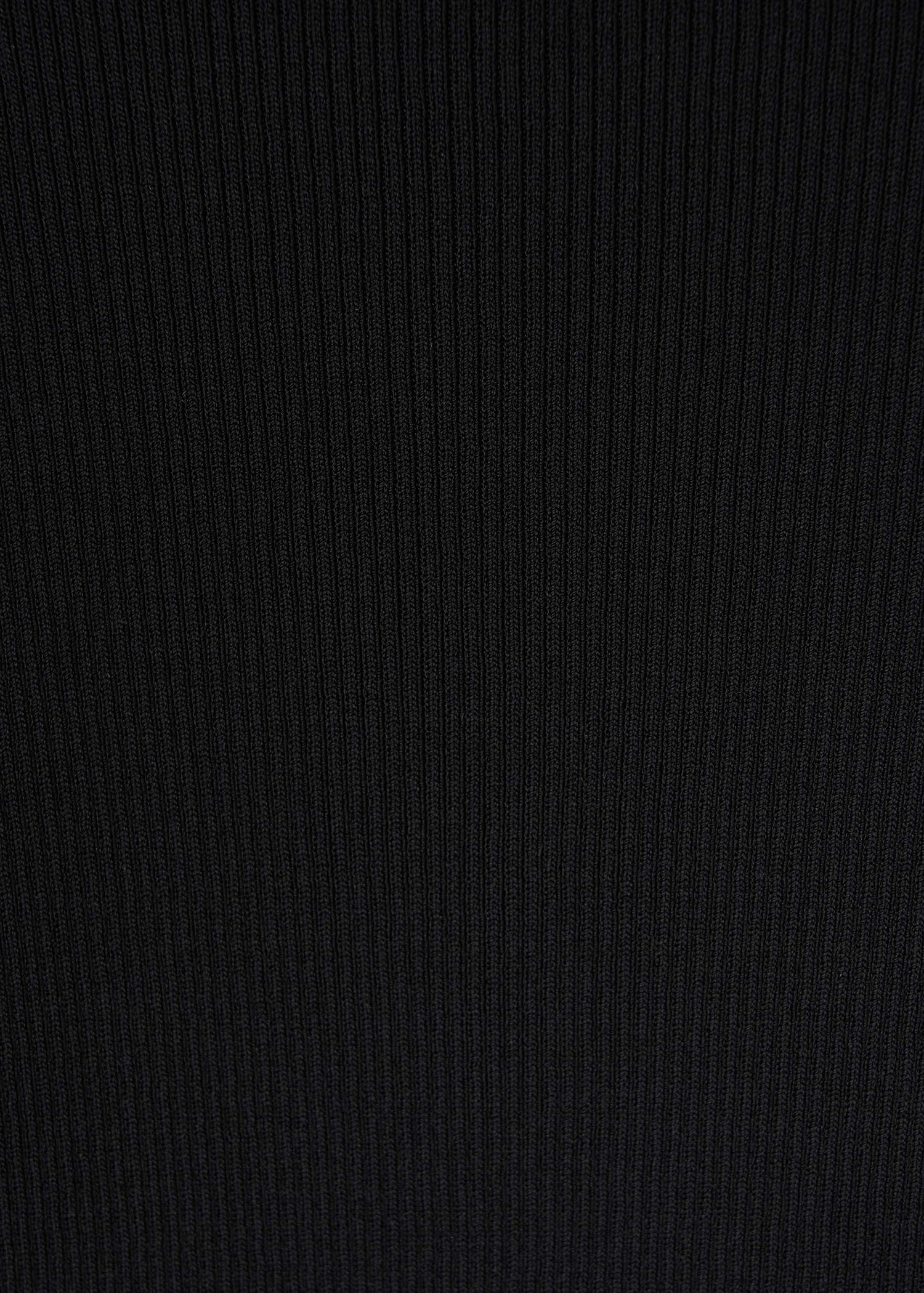 RIBBED HALF SLEEVE KNIT