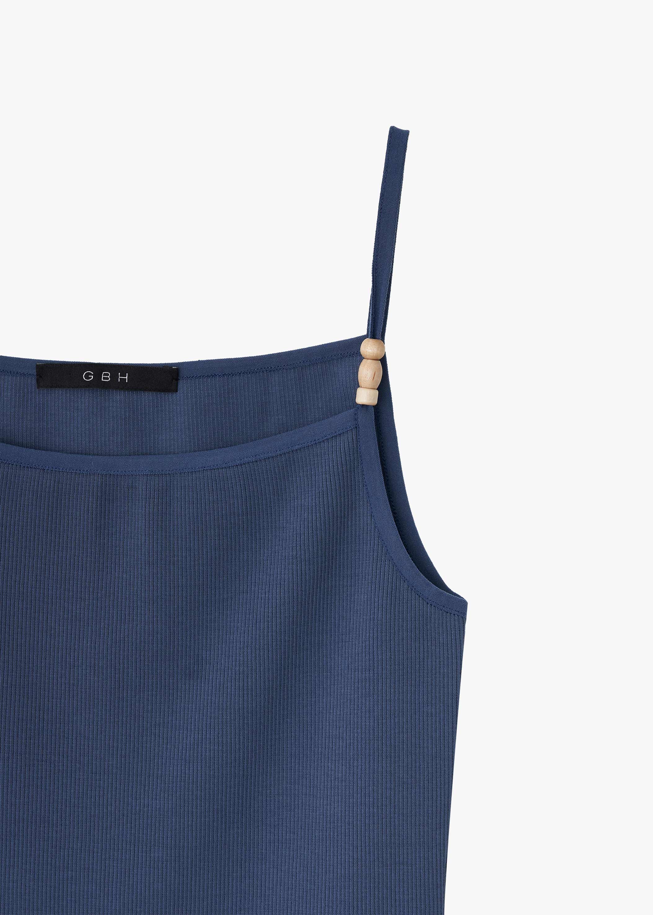 WOOD BEADS SLEEVELESS