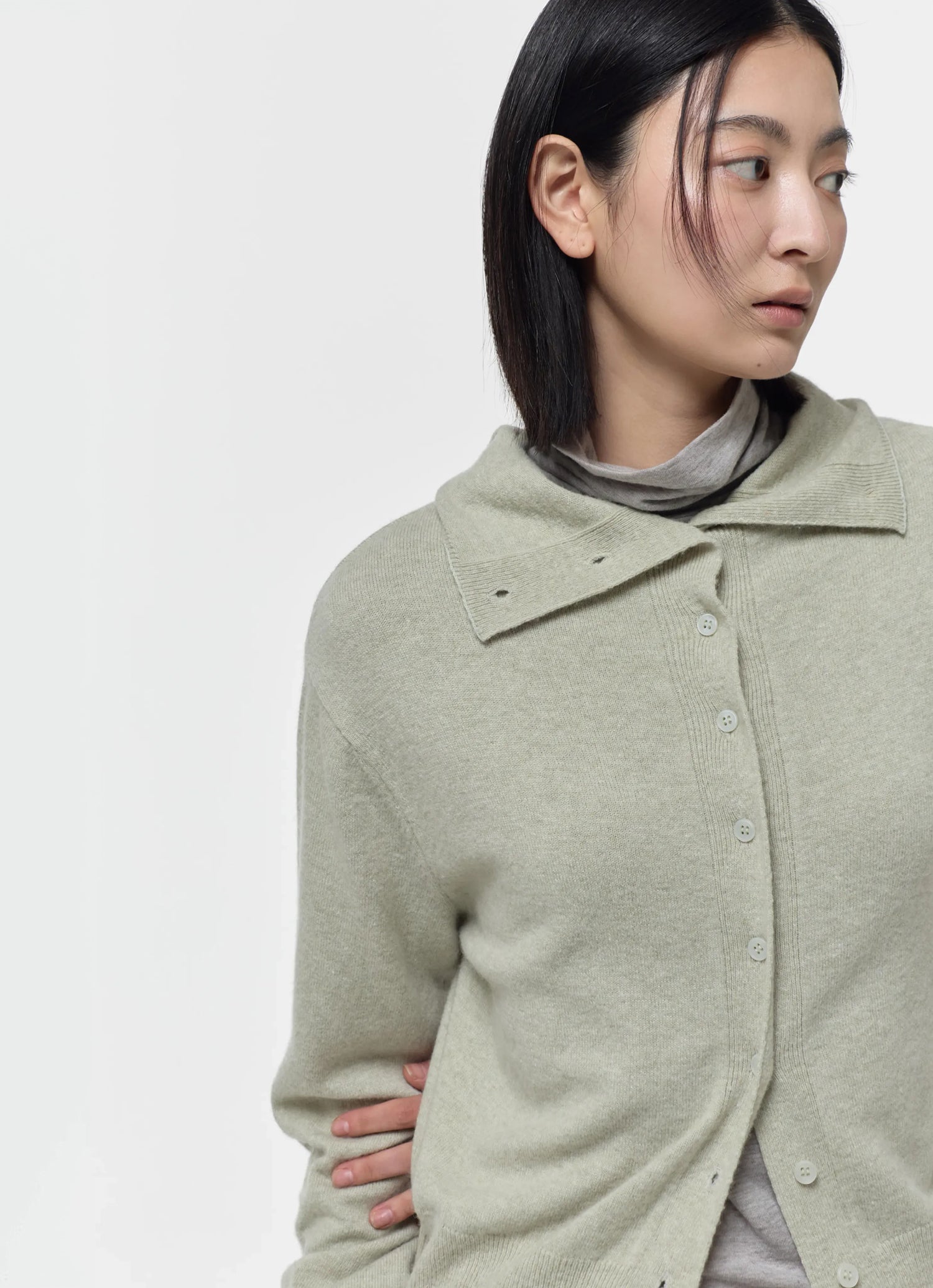 WOOL BLEND HIGH-NECK CARDIGAN