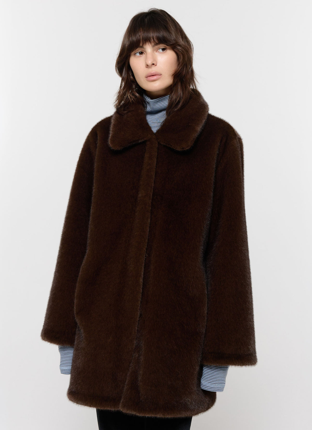 26FW CARRY FUR COAT