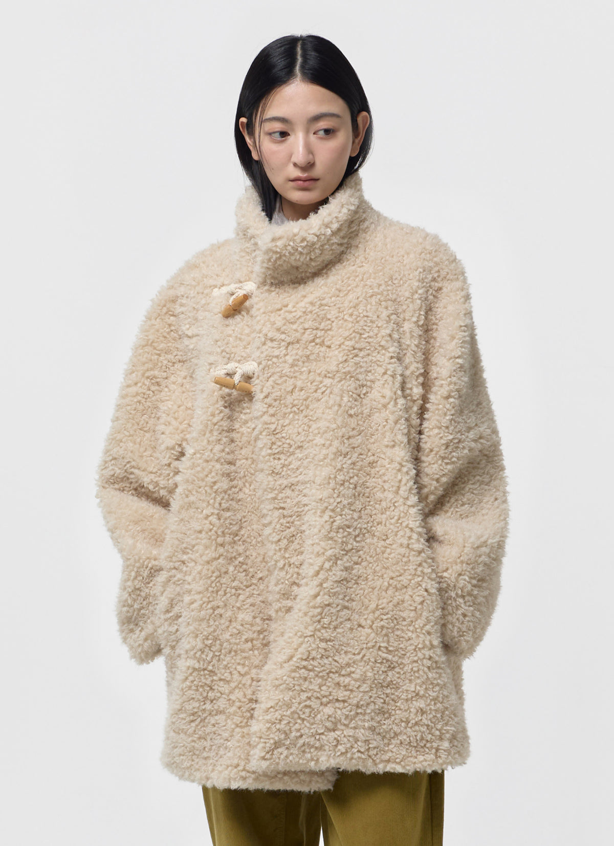26FW HIGH-NECK TOGGLE FUR COAT