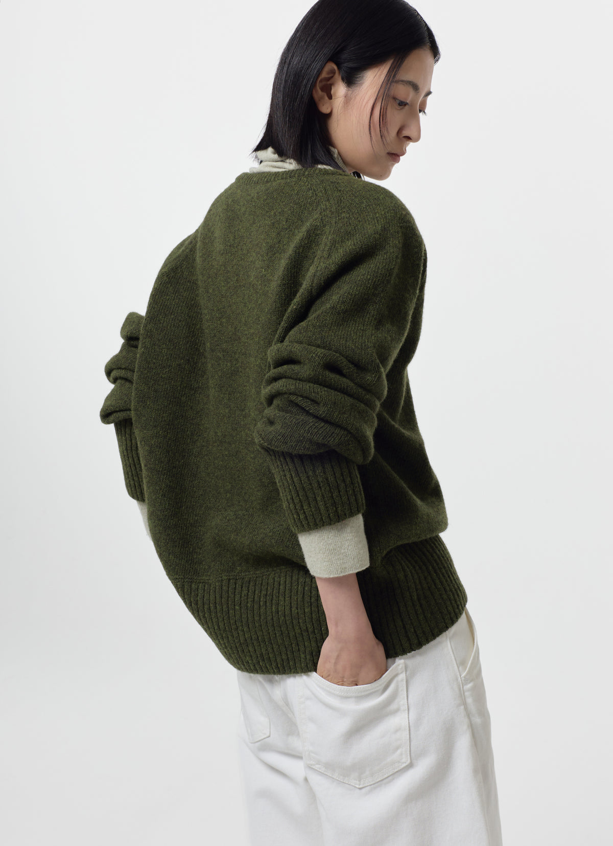 26FW WOOL V-NECK SWEATER