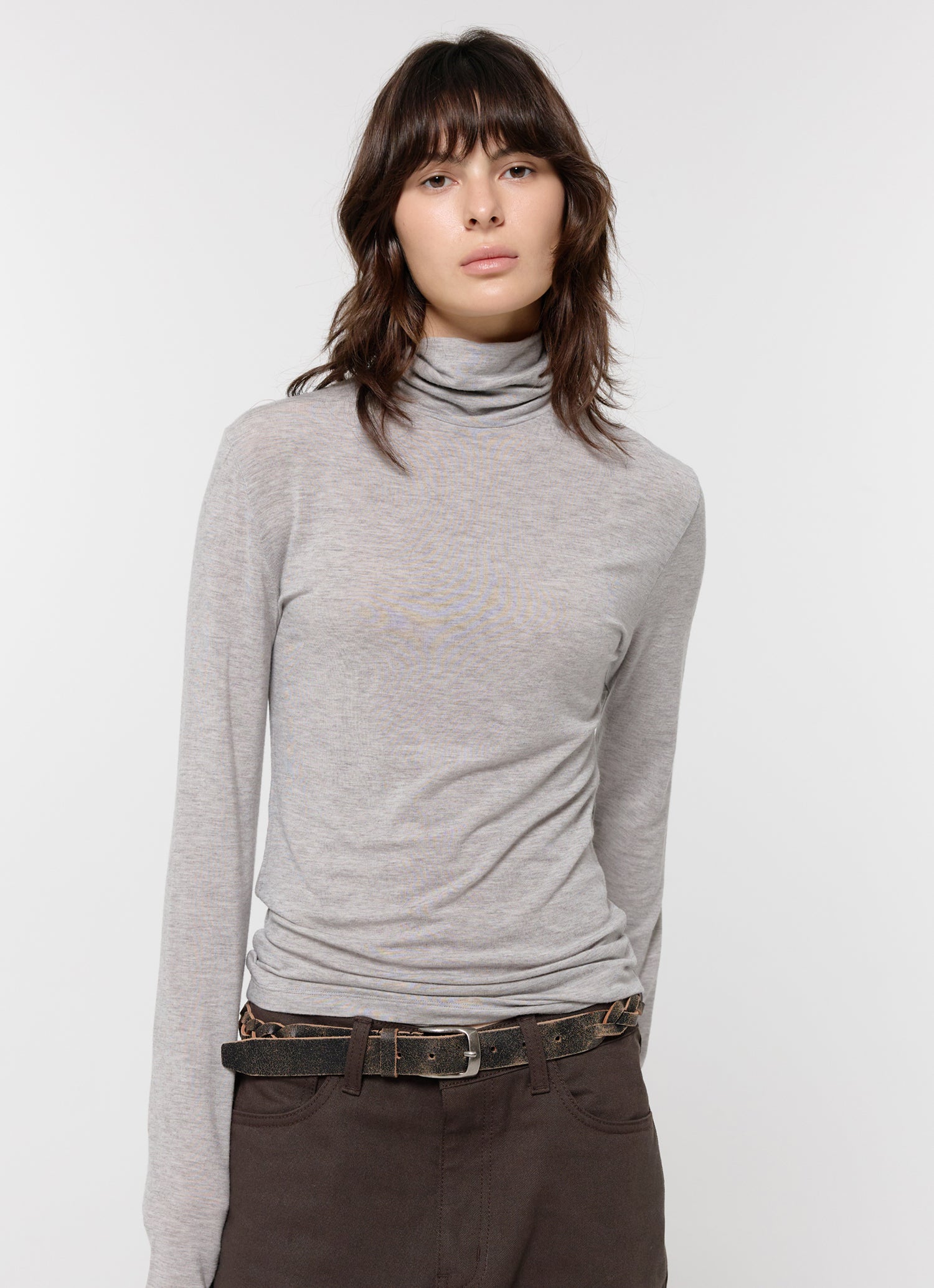 TURTLE NECK SLIM TOP