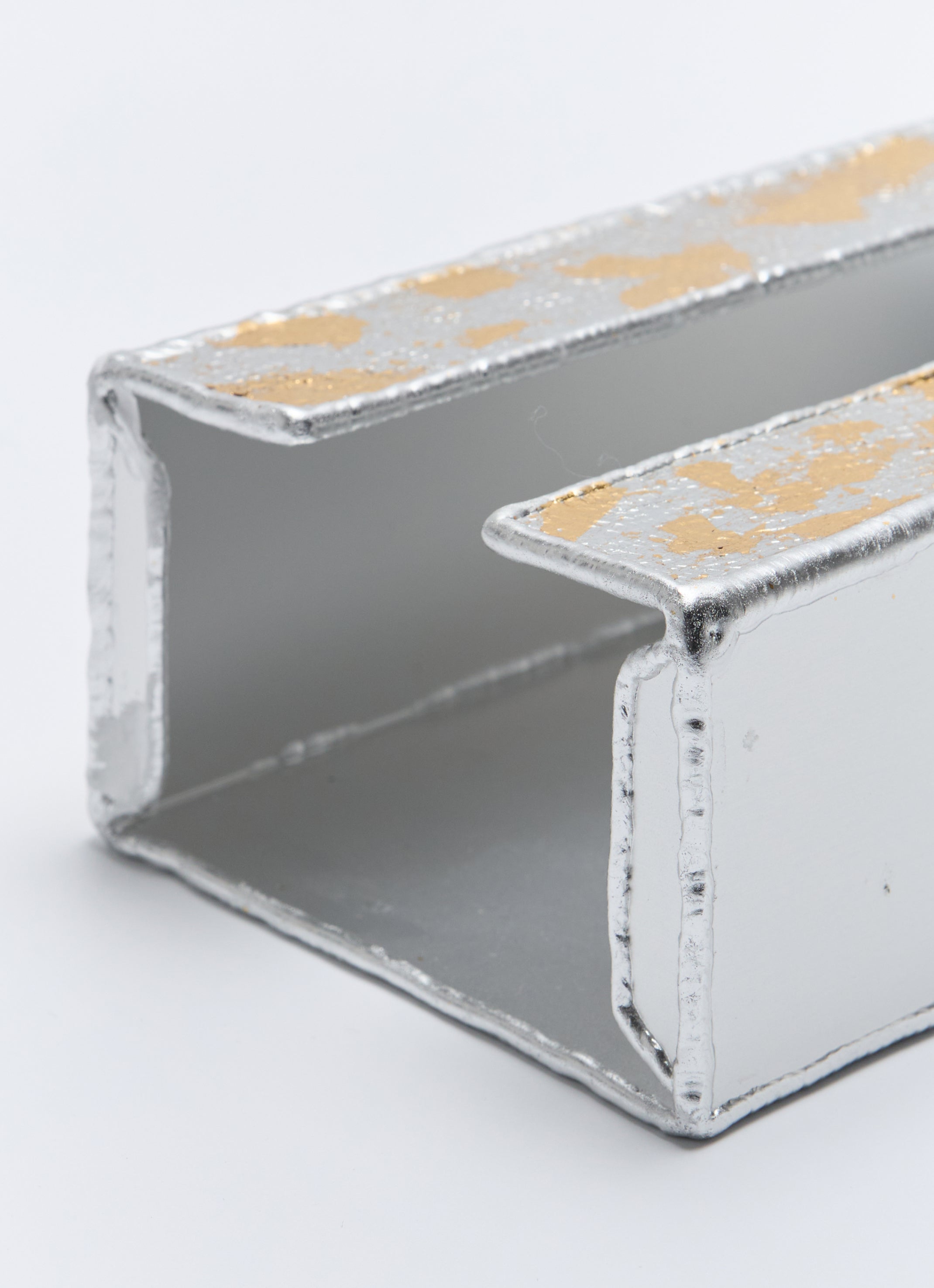 GBH x Yunyeodong ALUMINUM STEEL TISSUE CASE / MATT SILVER, GOLD