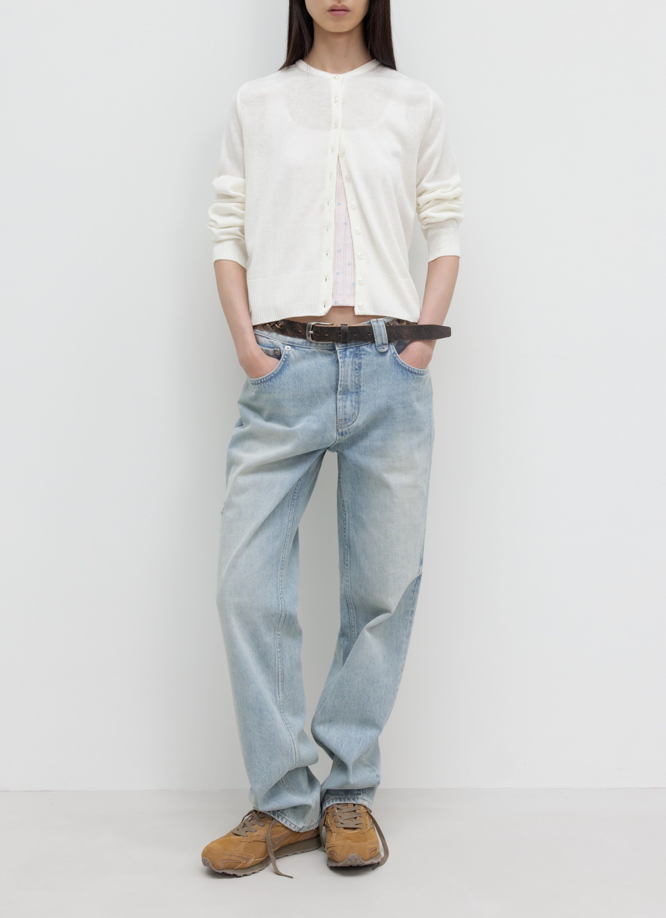 MID RISE REGULAR FIT JEANS