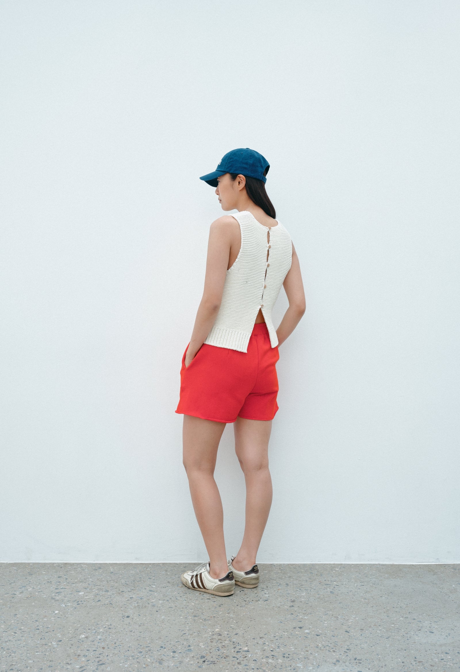 OUTSTITCH LINE SWEAT SHORTS