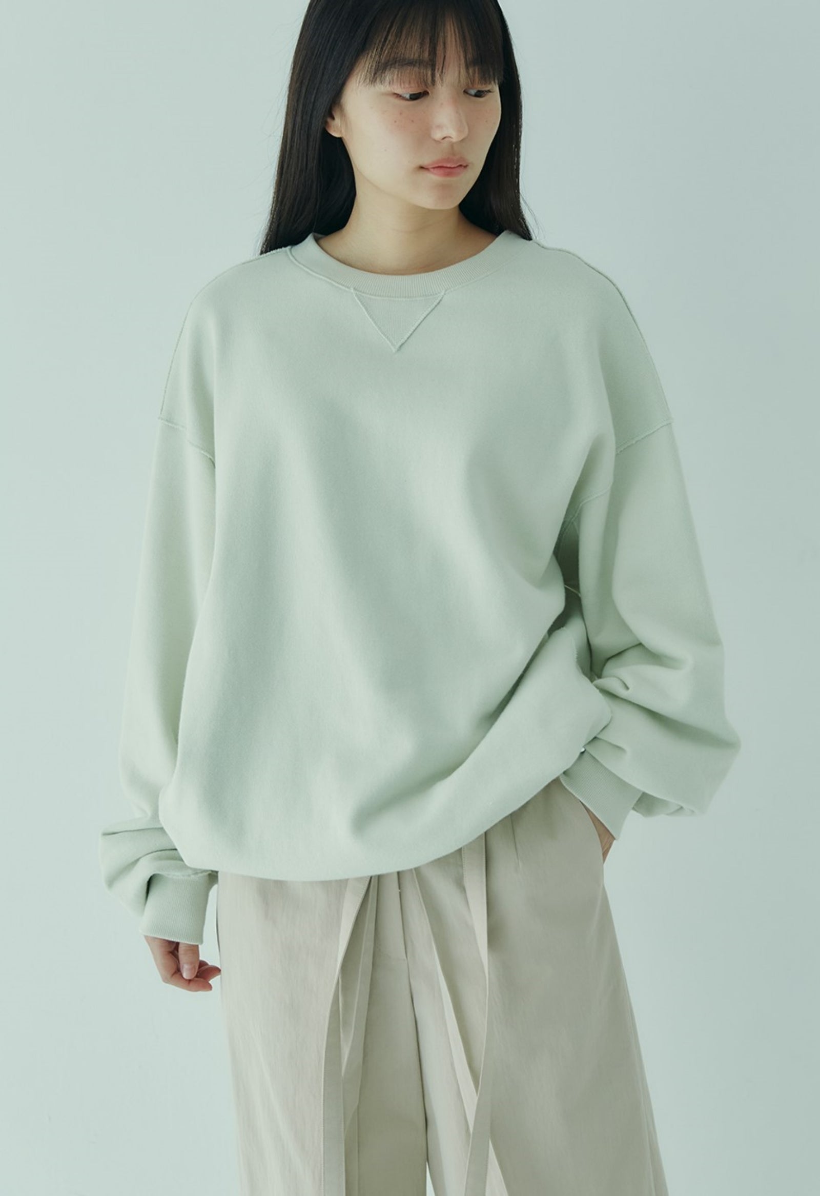 OVERSIZE SWEATSHIRT