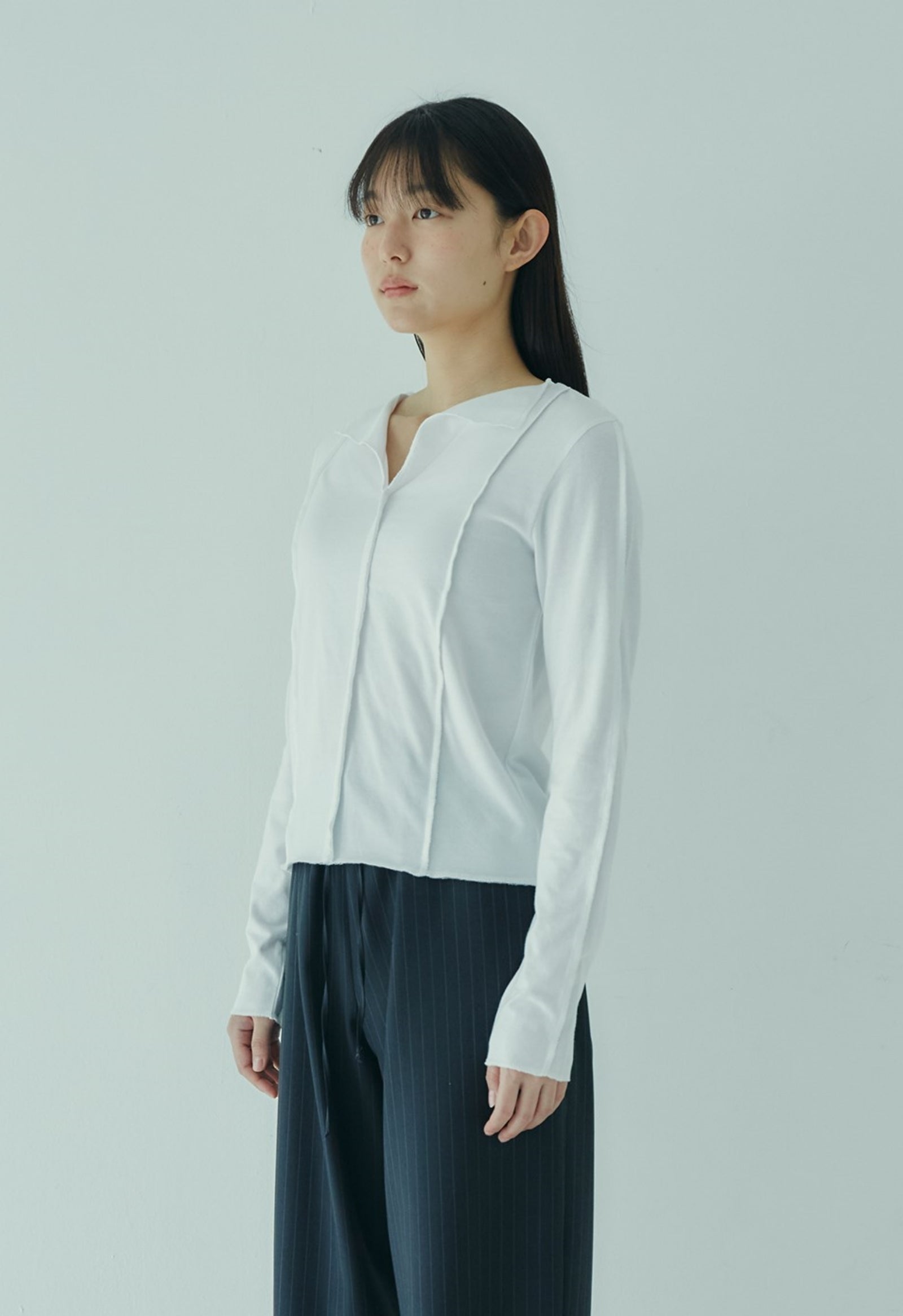 OUTSTITCH LINE TOP