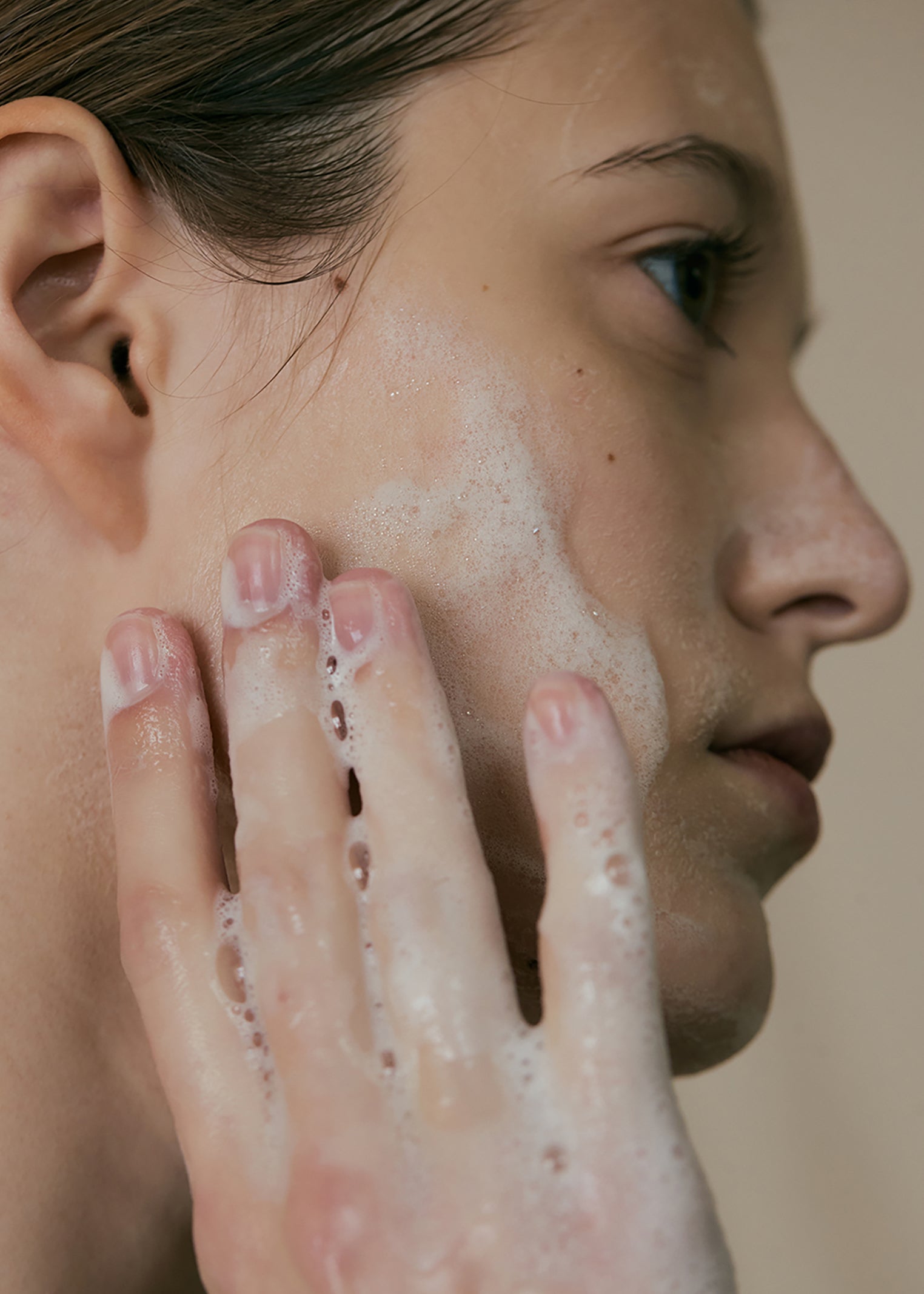 FACIAL & BODY SOAP DUO