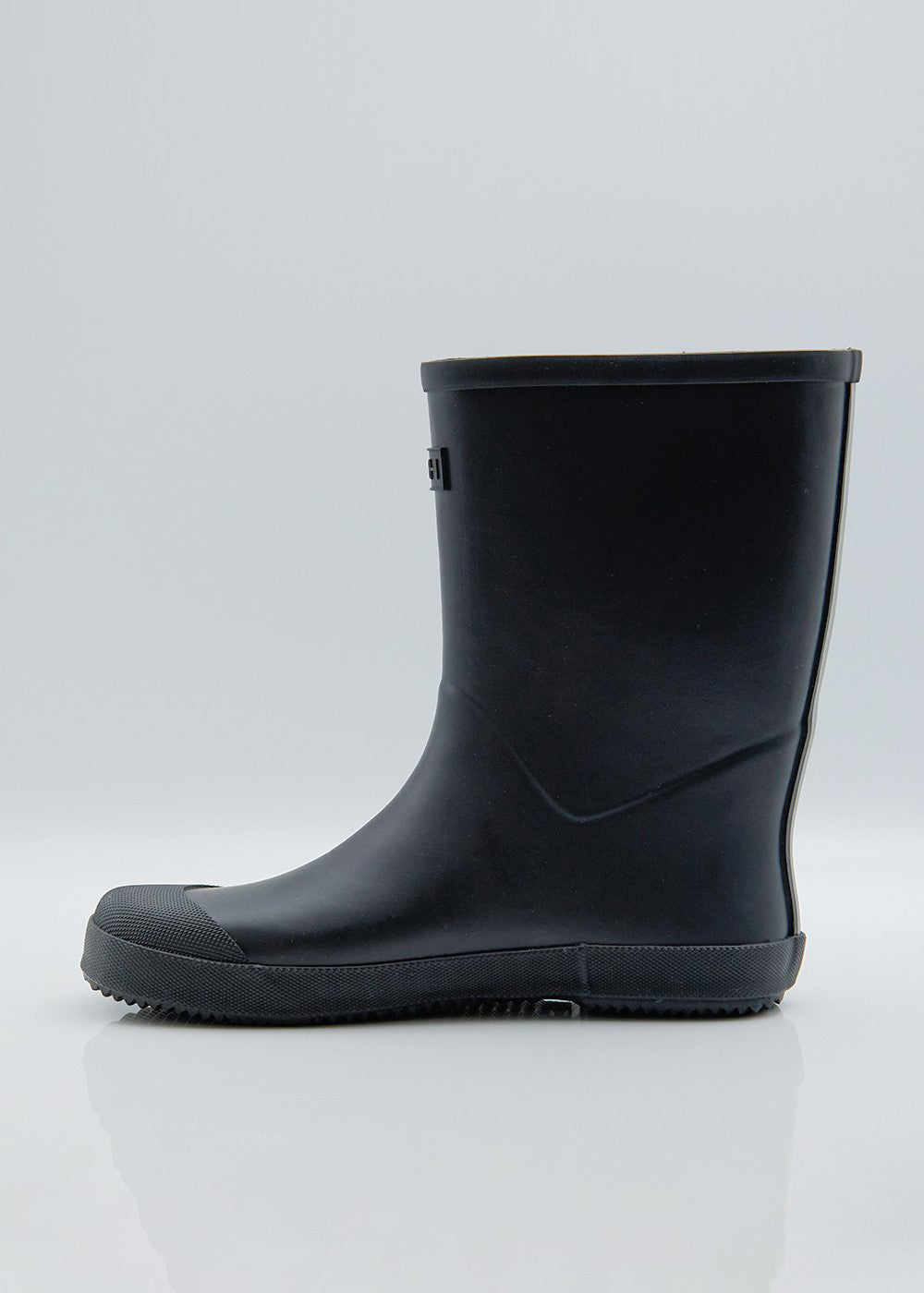 RUBBER RAIN BOOTS