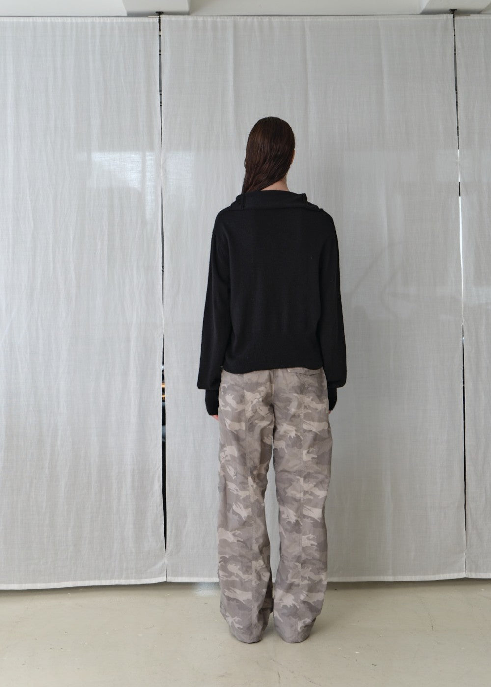 upload_20240925__APA3PT010GYM_03_Camouflage pants-grey_4.jpg