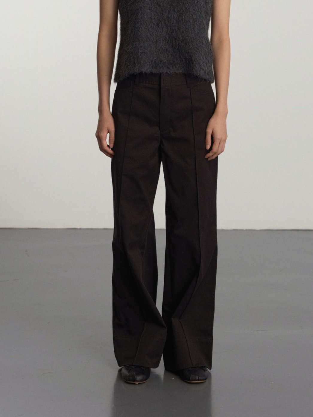 新品未使用　リバティ　フロリエット　Daily straight pants 新品未使用 リバティ フロリエット Daily straight pants - メルカリ