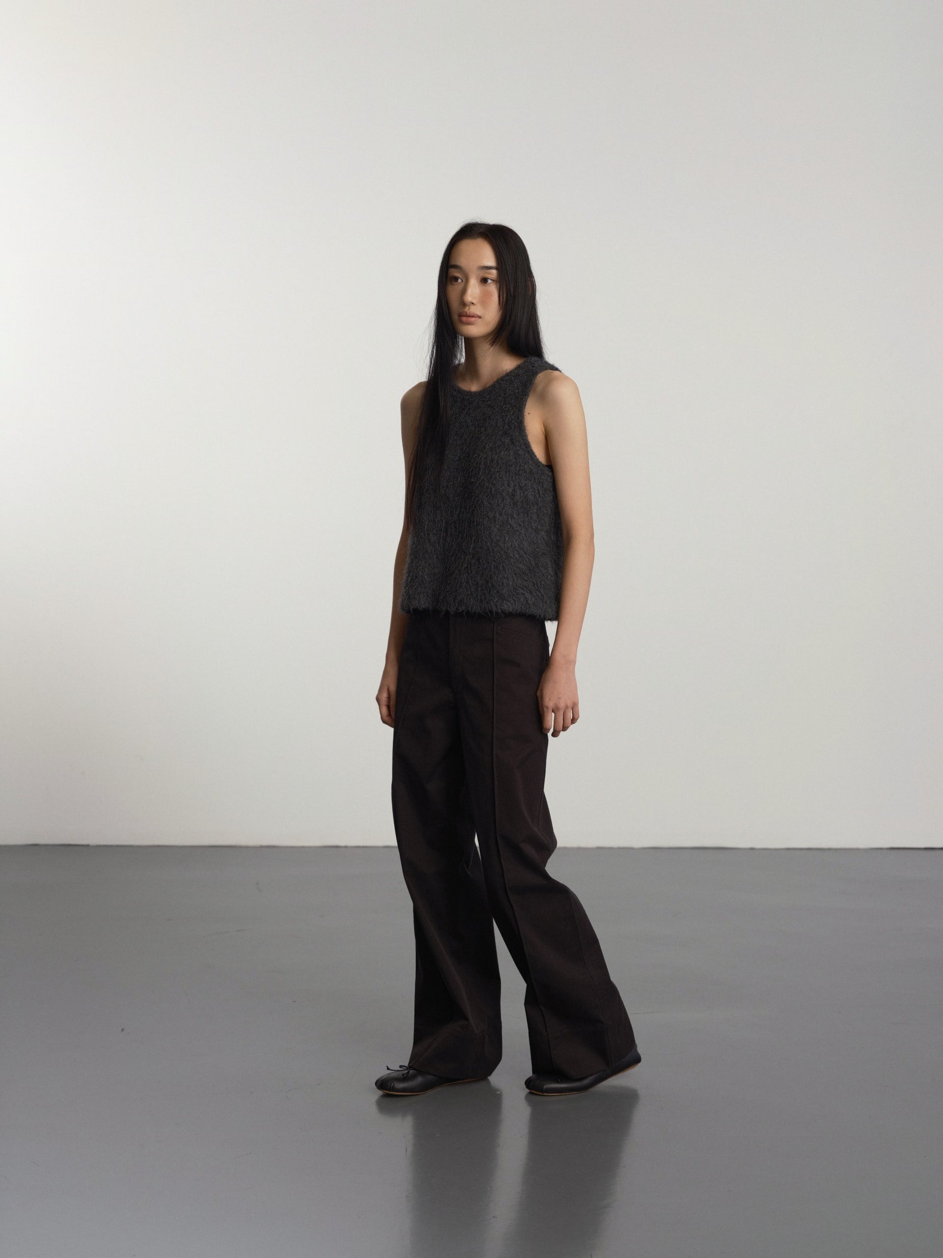 LOWRISE STRAIGHT PANTS