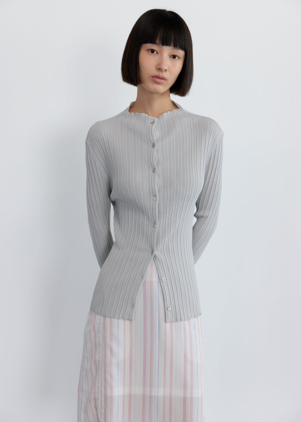 upload_20250124_APA3CD040LGFF_12_완_MOCK-NECK PLEATS CARDIGAN_LIGHT GREY_6.jpg