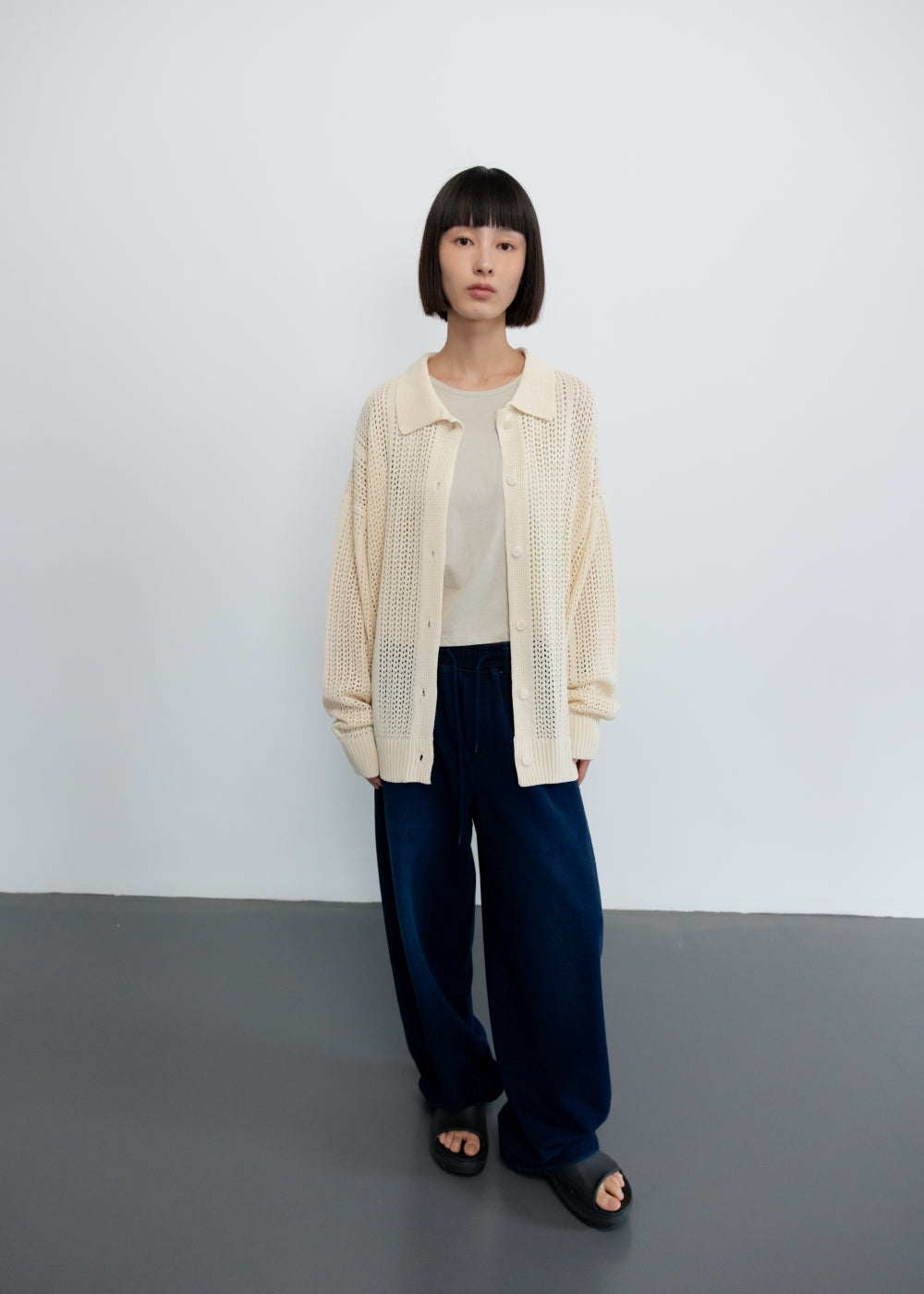 upload_20250124_APB1CD030CRFF_15_완_CROCHET OVER-FIT CARDIGAN_CREAM_9.jpg